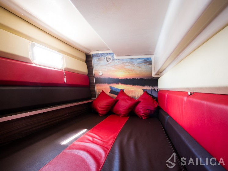 Nautika 1300  - Yacht Charter Sailica