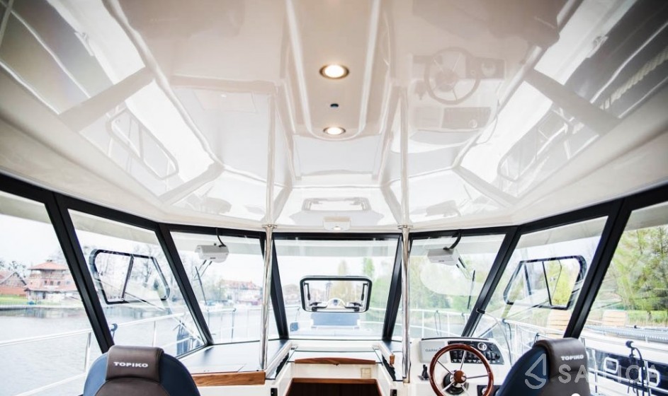 Nautika 1300  - Yacht Charter Sailica