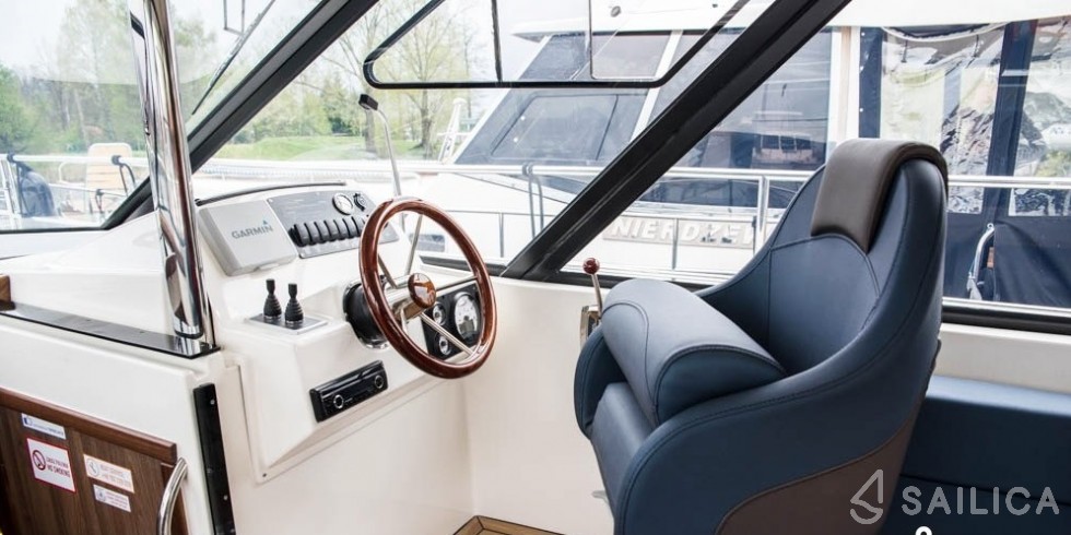 Nautika 1300  - Yacht Charter Sailica