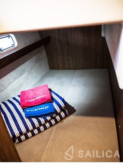 Nautika 1300  - Yacht Charter Sailica