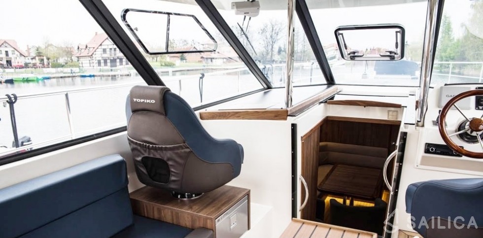 Nautika 1300  - Yacht Charter Sailica