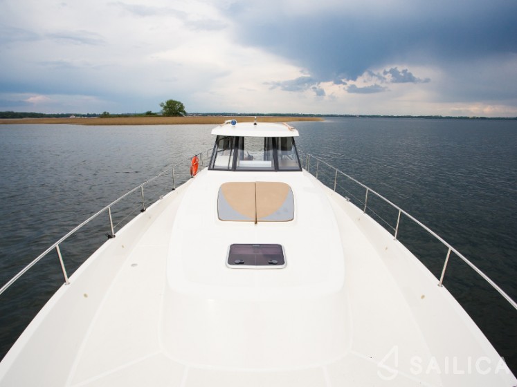 Nautika 1300  - Yacht Charter Sailica