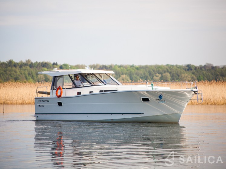 Nautika 1300  - Yacht Charter Sailica