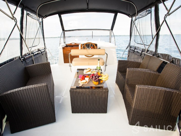 Nautiner 40.3 AFT - Yacht Charter Sailica