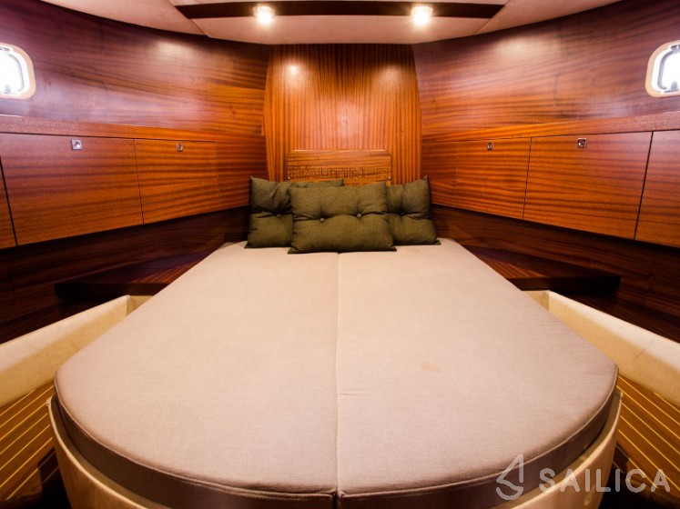 Nautiner 40.3 AFT - Yacht Charter Sailica