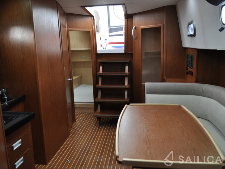 Tes 393 Illuminatus - Yacht Charter Sailica