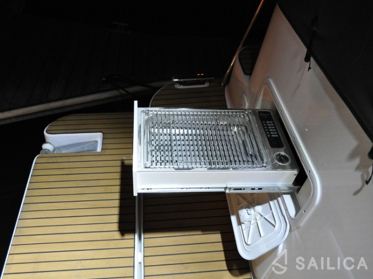 Tes 393 Illuminatus - Yacht Charter Sailica