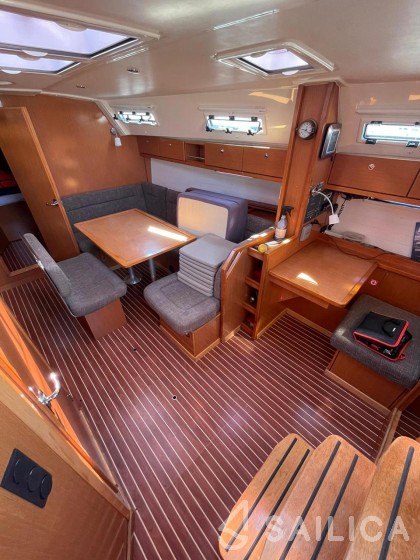 Bavaria Cruiser 40 S - Yacht Charter Sailica