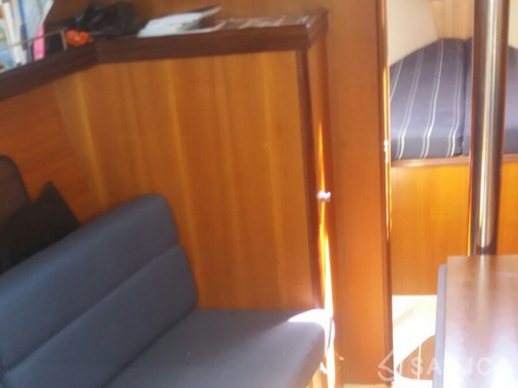 Hunter 31.2 - Yacht Charter Sailica