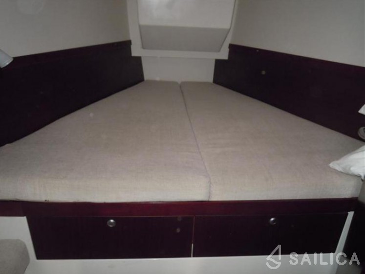 Hanse 400 - Yacht Charter Sailica