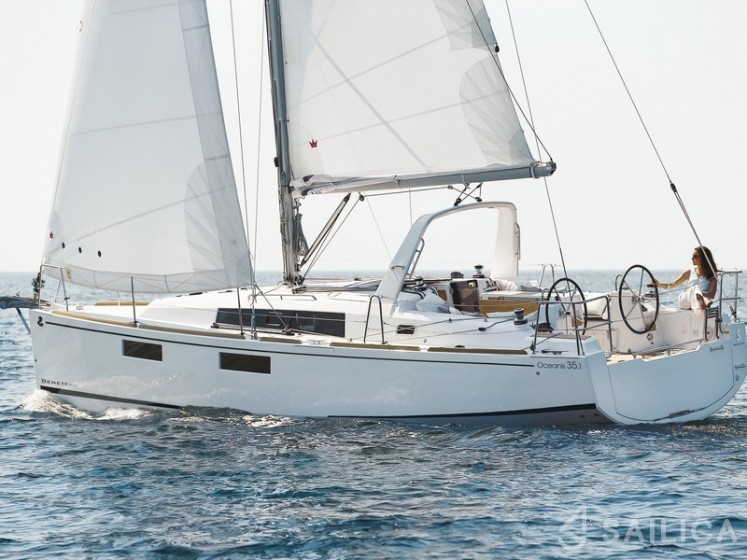 Oceanis 35.1 - Yacht Charter Sailica