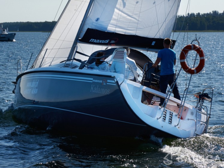 Maxus 33.1 RS - Yacht Charter Sailica