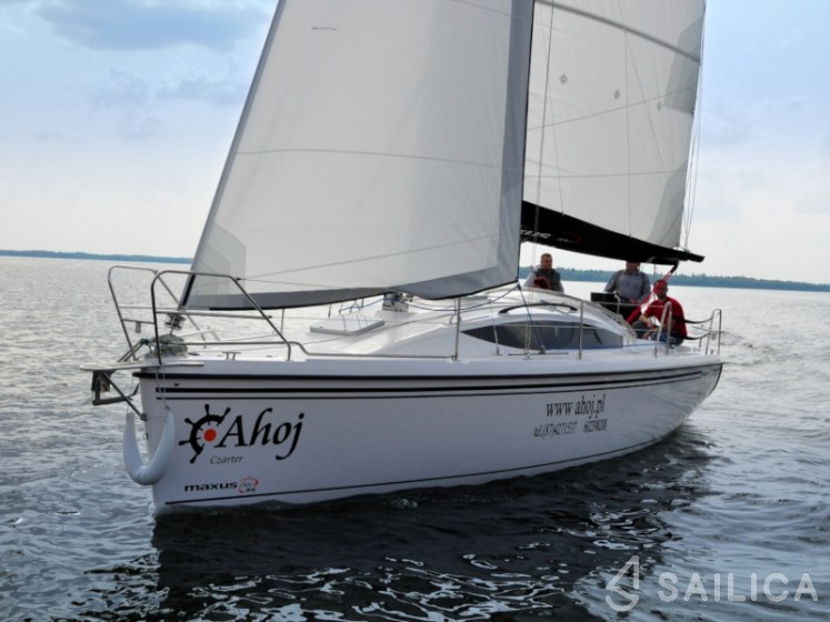 Maxus 33.1 RS - Yacht Charter Sailica