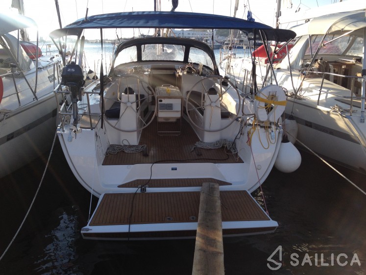Bavaria 40 Cruiser - Yacht Charter Sailica