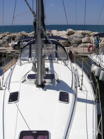Bavaria 40 Cruiser - Yacht Charter Sailica