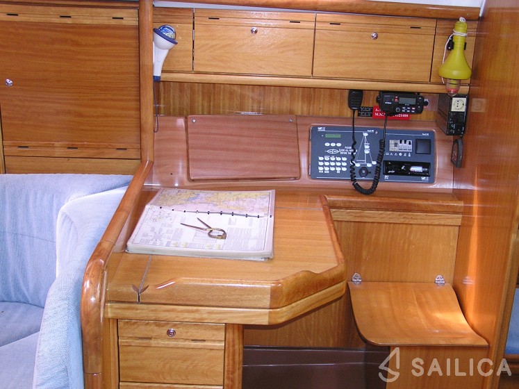 Bavaria 40 Cruiser - Yacht Charter Sailica