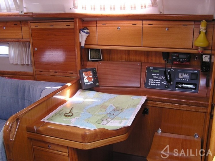 Bavaria 40 Cruiser - Yacht Charter Sailica