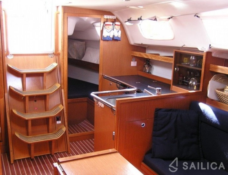 Bavaria 35 Cruiser - Yacht Charter Sailica