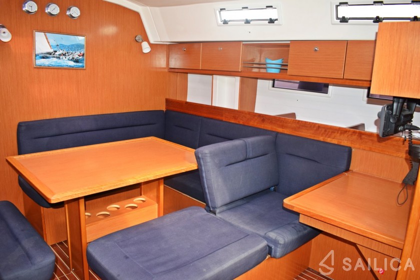 Bavaria 45 Cruiser - Yacht Charter Sailica