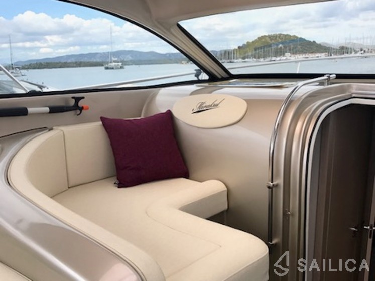 Mirakul 30 - Yacht Charter Sailica