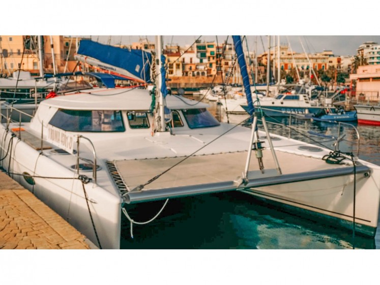 Lavezzi 40 - Yacht Charter Sailica