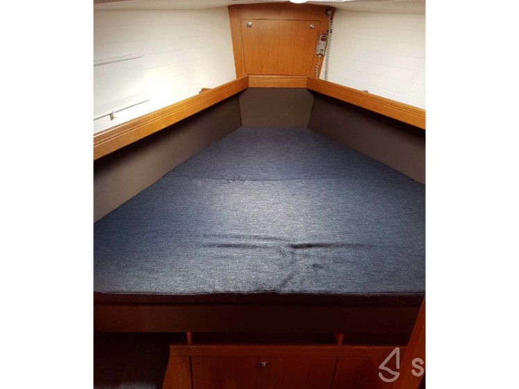 Bavaria Cruiser 41 - Yacht Charter Sailica