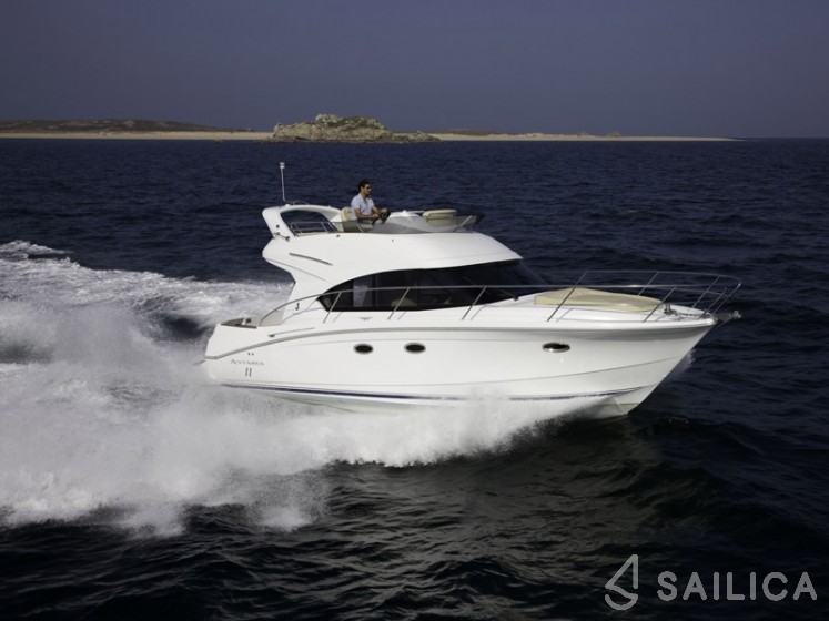 Antares 36 - Yacht Charter Sailica