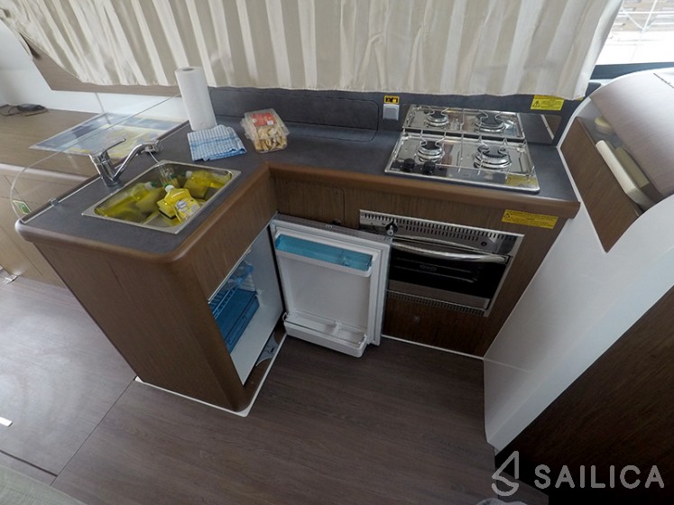 Antares 36 - Yacht Charter Sailica