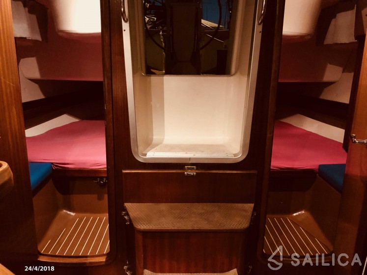 Bavaria 38 - Yacht Charter Sailica