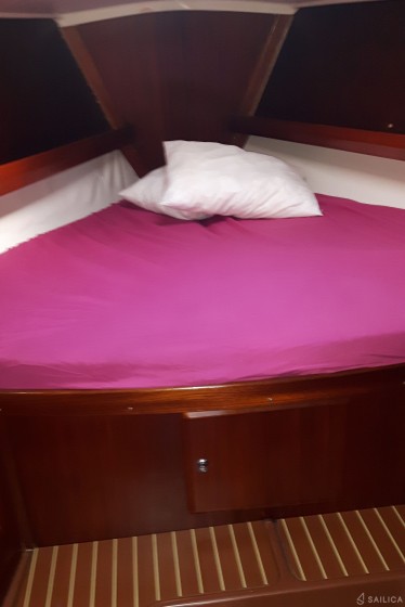 Bavaria 38 - Yacht Charter Sailica