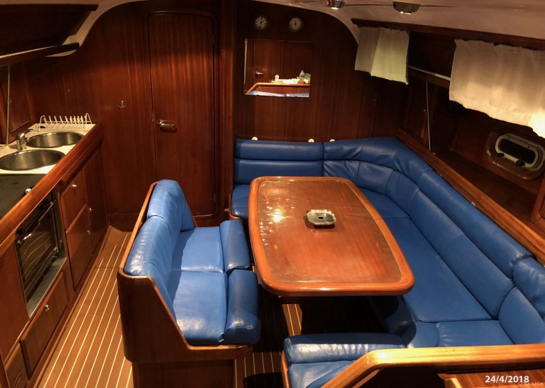 Bavaria 38 - Yacht Charter Sailica