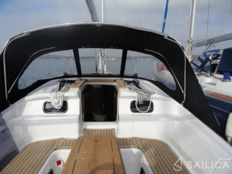 Elan 444 Impression - Yacht Charter Sailica