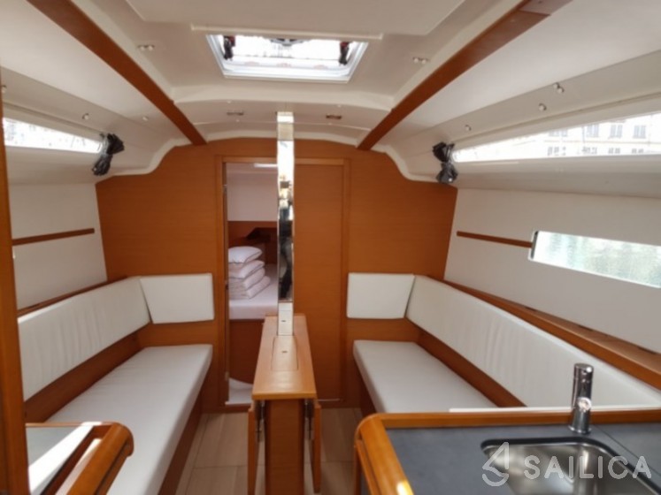 Sun Odyssey 349 - Yacht Charter Sailica