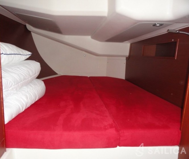 Hanse 455 - Yacht Charter Sailica