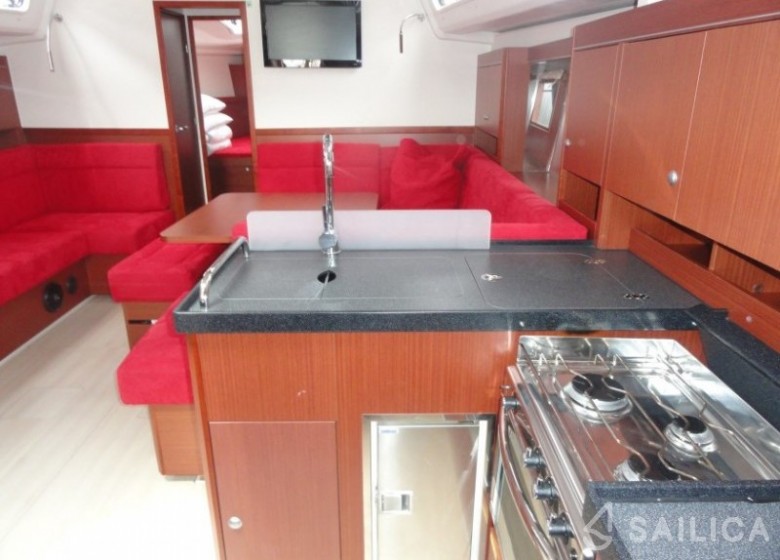 Hanse 455 - Yacht Charter Sailica