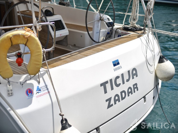 Bavaria 46 Cruiser - Yacht Charter Sailica