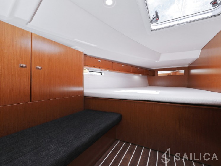 Bavaria 46 Cruiser - Yacht Charter Sailica