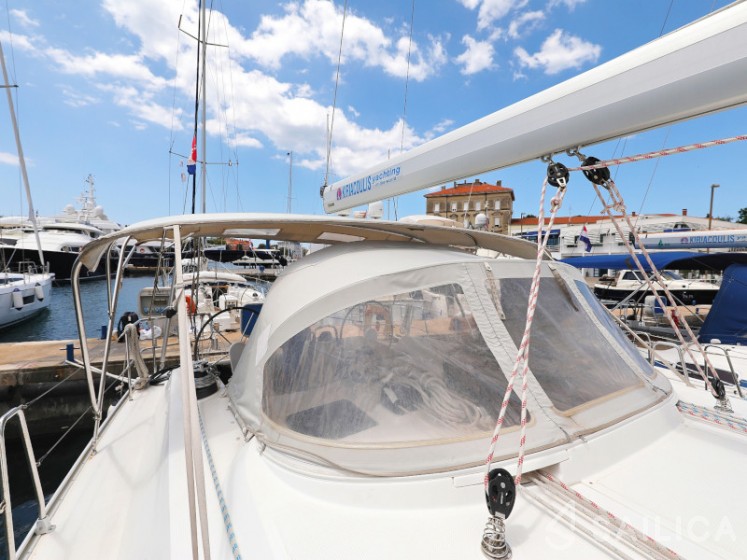 Bavaria 46 Cruiser - Yacht Charter Sailica