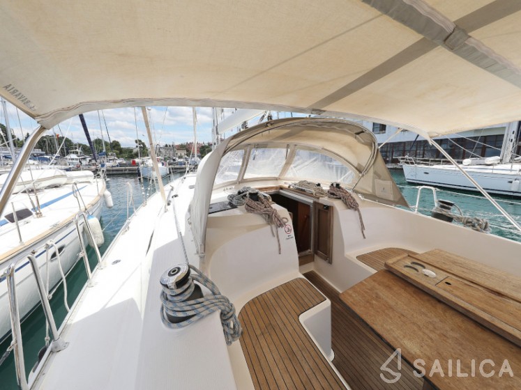 Bavaria 46 Cruiser - Yacht Charter Sailica