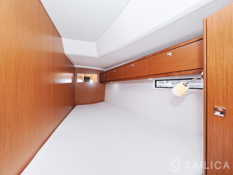Bavaria 46 Cruiser - Yacht Charter Sailica