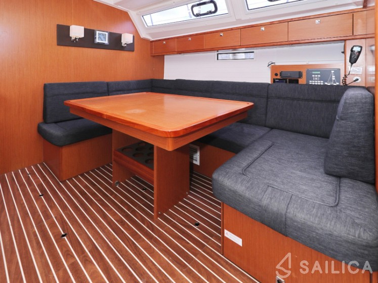 Bavaria 46 Cruiser - Yacht Charter Sailica