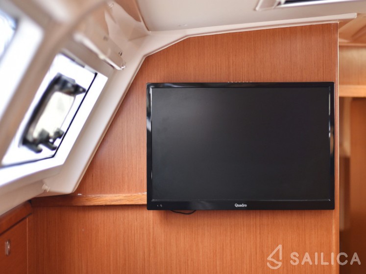 Bavaria 46 Cruiser - Yacht Charter Sailica
