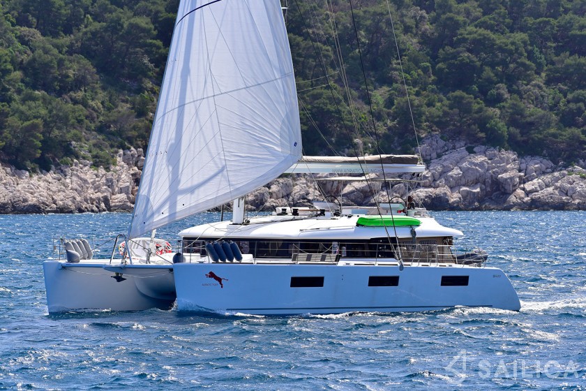 Lagoon 620 - Yacht Charter Sailica