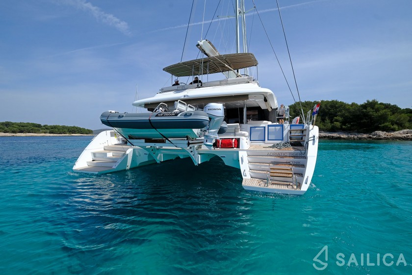 Lagoon 620 - Yacht Charter Sailica