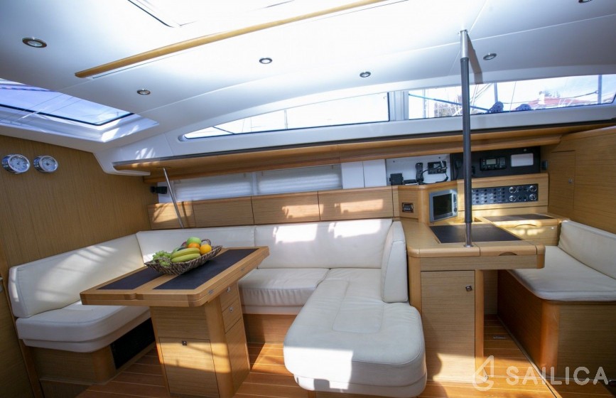 Jeanneau 57 - Yacht Charter Sailica