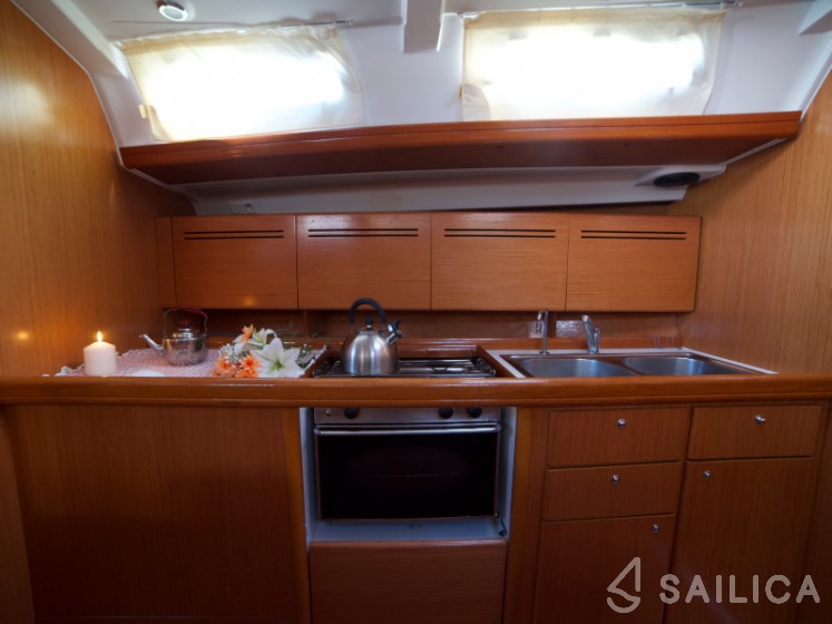 Cyclades 50.5 - Yacht Charter Sailica