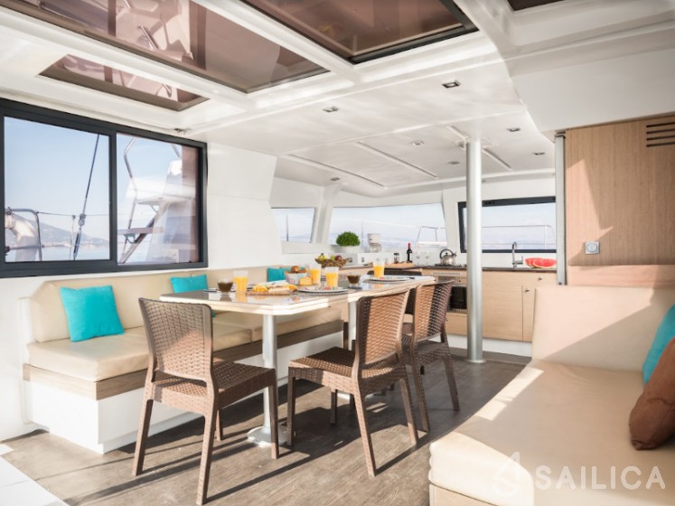 Bali 4.0 - Yacht Charter Sailica