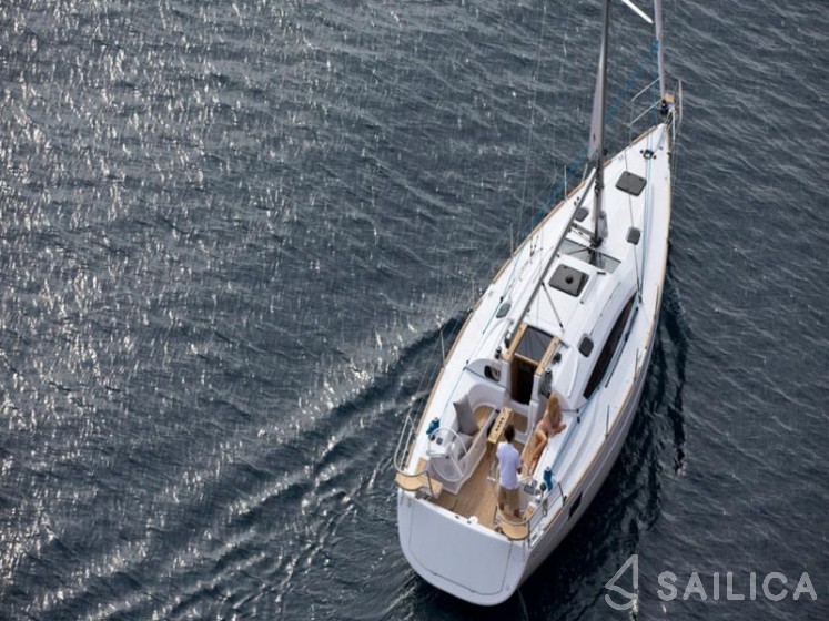Elan 40 Impression - Yacht Charter Sailica