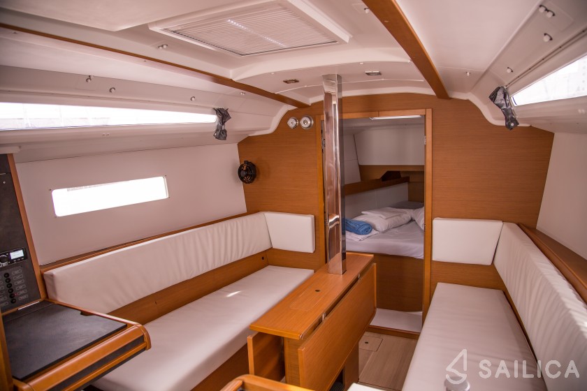 Sun Odyssey 349 - Yacht Charter Sailica