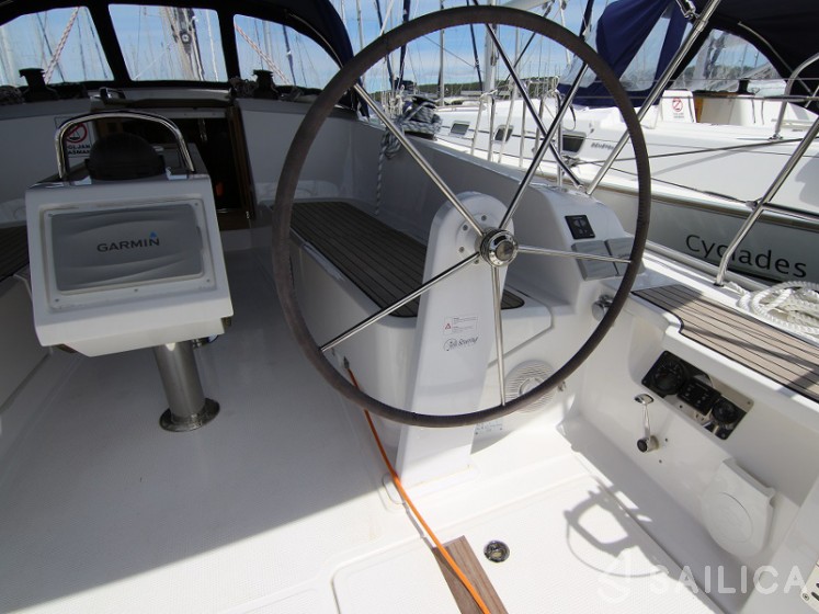 Bavaria 41 Cruiser - Yacht Charter Sailica